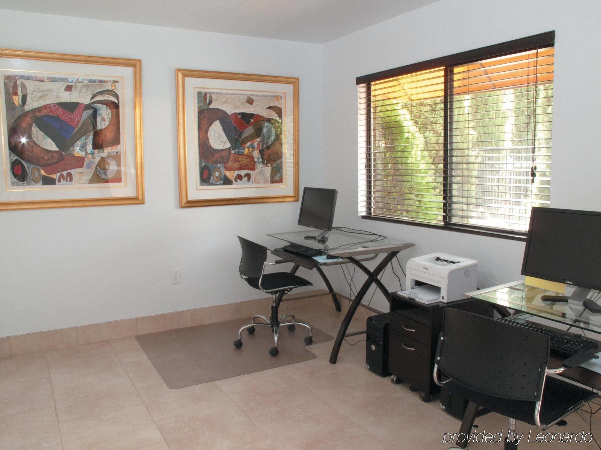 Holiday Inn Express Sedona - Oak Creek By Ihg Exterior foto