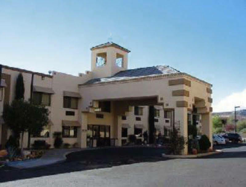 Holiday Inn Express Sedona - Oak Creek, An Ihg Hotel Exterior foto